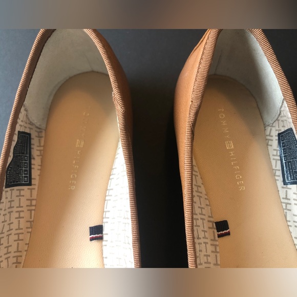 Tommy Hilfiger Ballet Flat Shoe Cognac - Picture 4 of 7